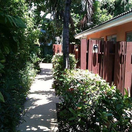 The Bridge At Cordova Boutique Hotel And Hostel Fort Lauderdale Extérieur photo